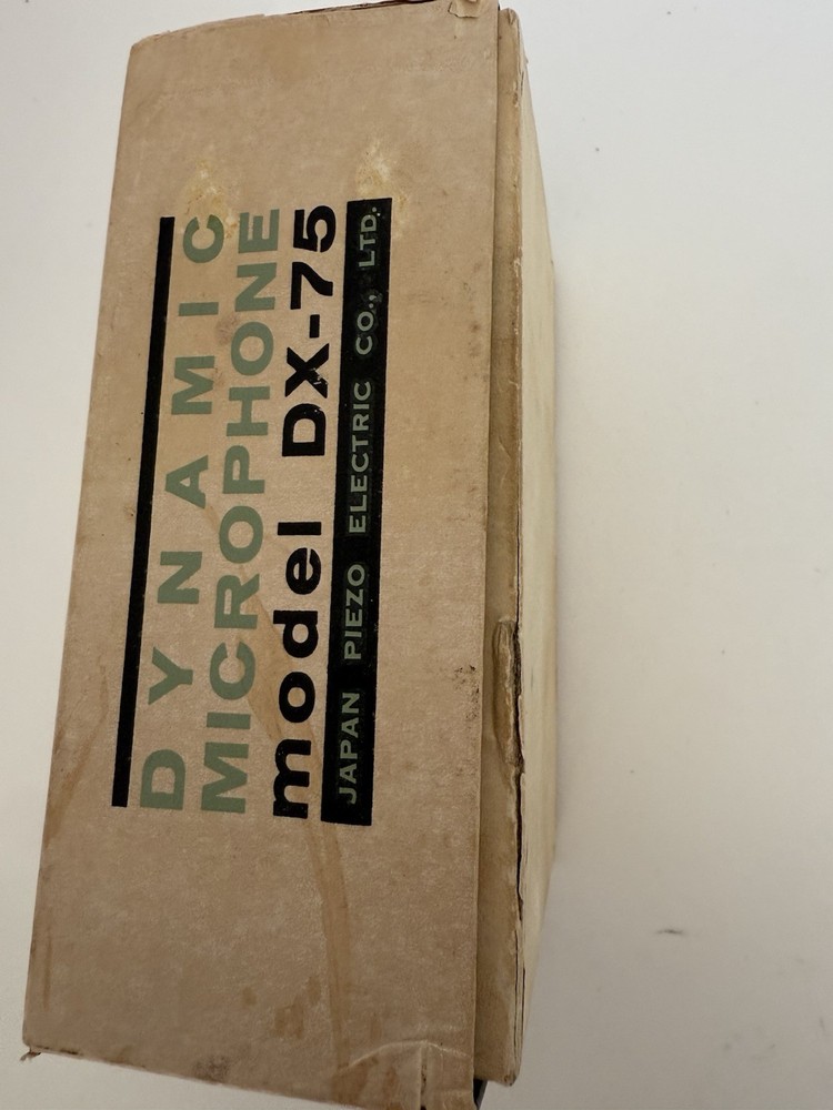 Vintage Piezo Dynamic Microphone Model DX-75 Japan Untested With Box