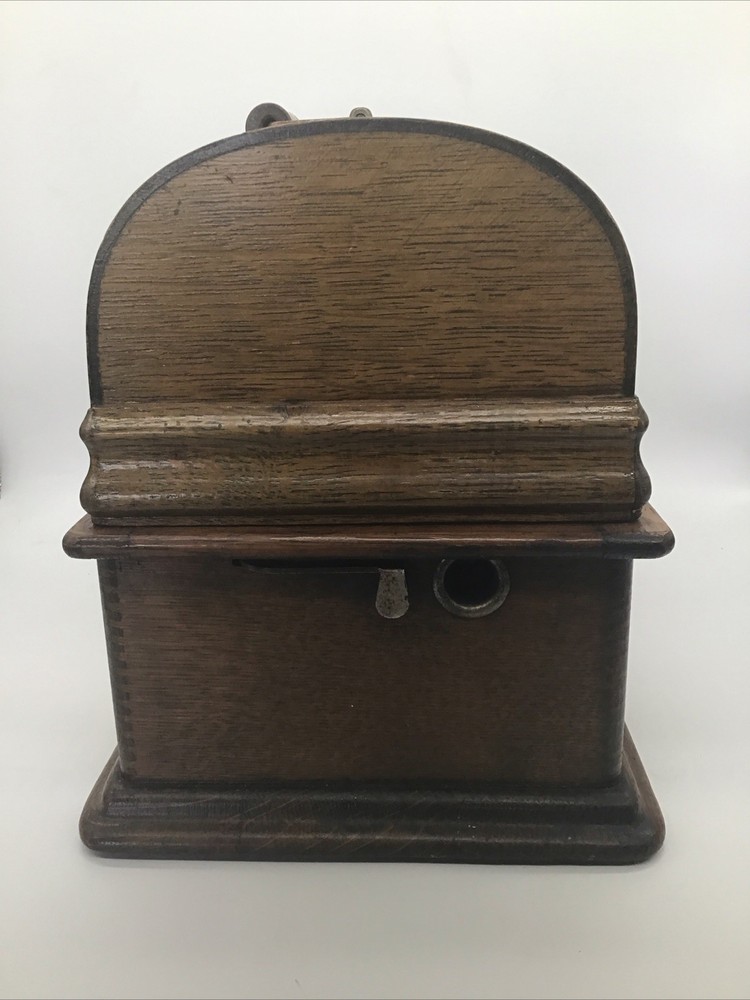 Edison Standard Phonograph Model A cylinder player
