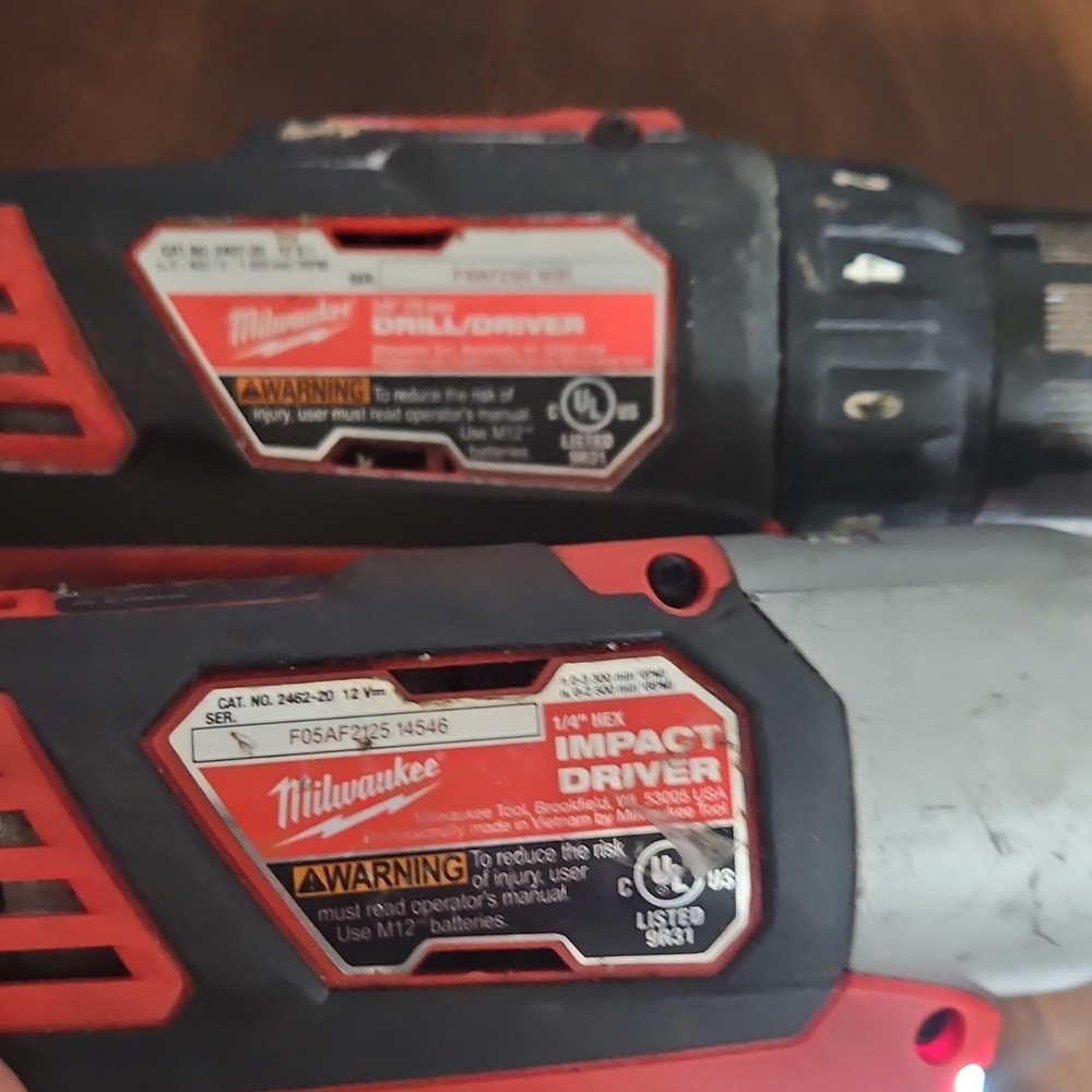Milwaukee M12 Cordless Impact Driver & Drill/Driver Set with Battery
