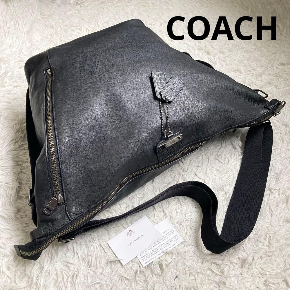 COACH Shoulder Bag Black Leather Authentic