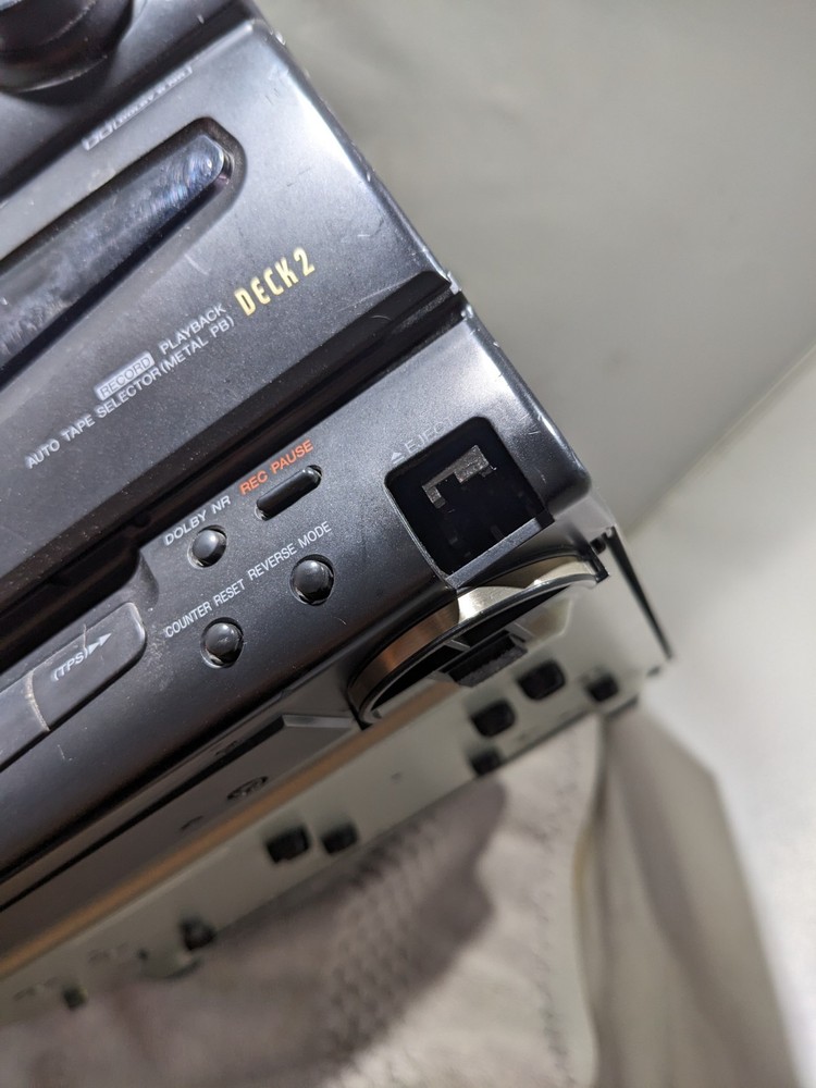 Panasonic Tuner/Compact Disc Changer SL-CH80 + Cassette Deck/Amplifier SU-CH80