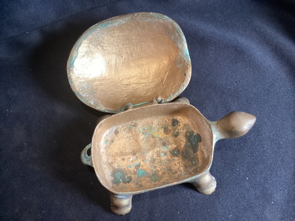 Vintage Solid Brass Turtle Tortoise Figurine Desk Trinket Box Signed