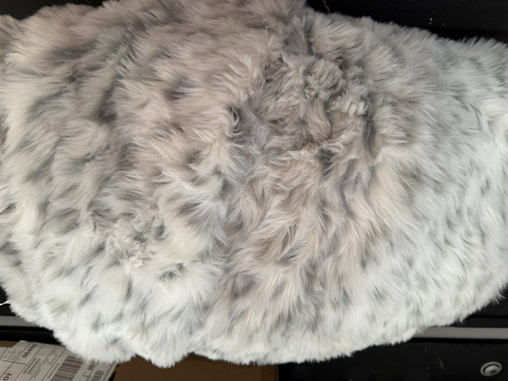 Pottery Barn Teen Recycled Grey Leopard Faux Fur Large 41" Beanbag Slipcover