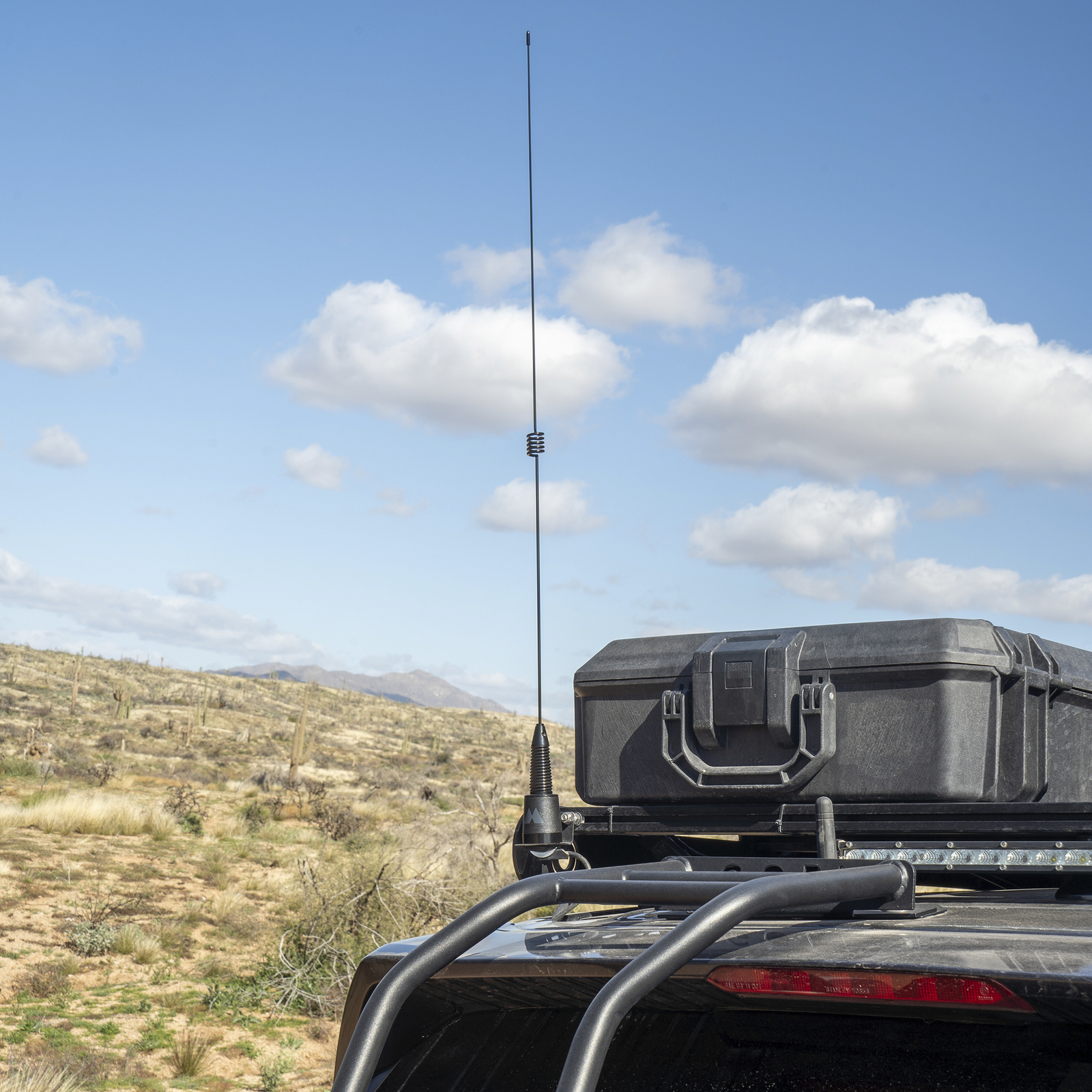 Midland MicroMobile MXTA26 6db Gain Whip Antenna