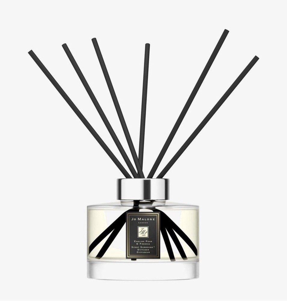 “Jo Malone” English Pear & Freesia Reed Diffuser 165ml / 5.6oz