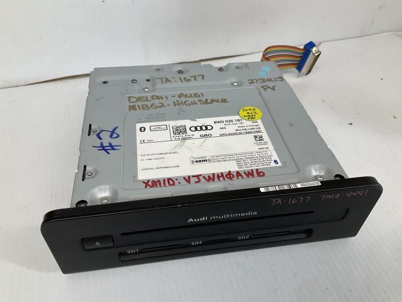 17-19 Audi Q5 Dash Multimedia Interface CD Charger Module S