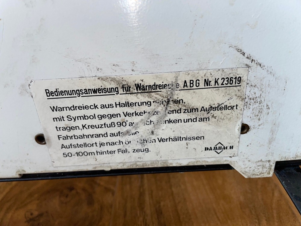 Warndreieck K23619 Warning Triangle Vintage Fully Functioning Good Condition