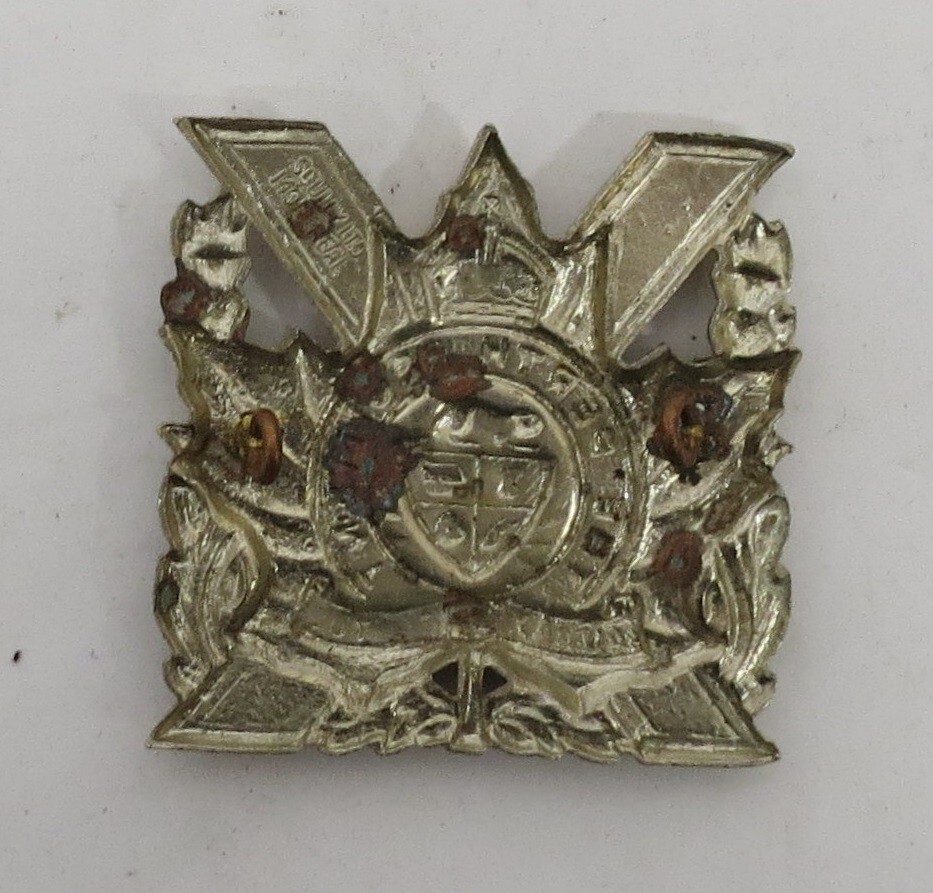 King's Crown Perth Regiment Cap Badge - M