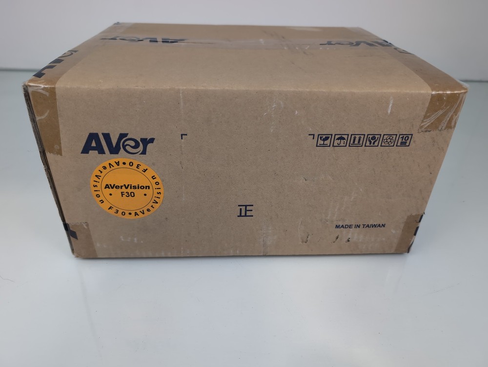 AVerVision F30 VGA digital document camera - New boxed