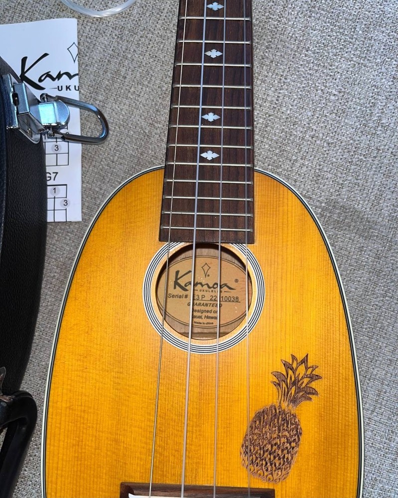 Kamoa Soprano Ukulele Pineapple Yellow Model E3-P