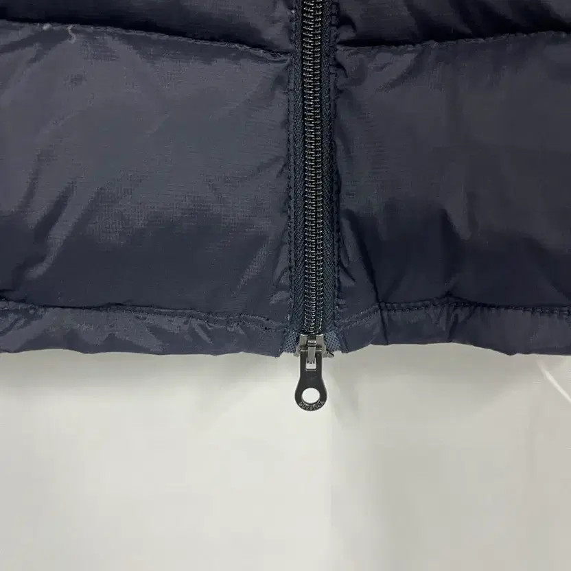 Duvetica Lightweight Padding Size 40 Official