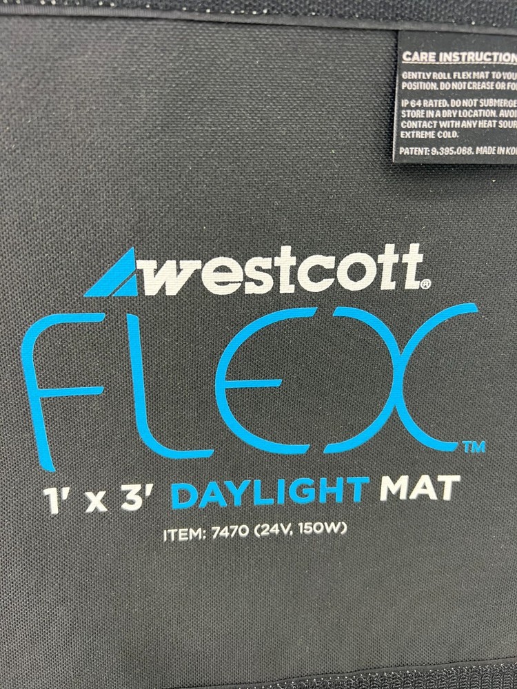 Wescott Cine Flex 1X2 & 1x3 Daylight Package 8 lights LED