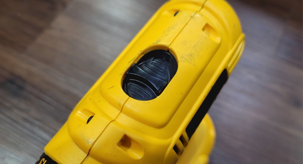 Dewalt DC759 Cordless 1/2" 18v Drill Driver (TOOL ONLY)