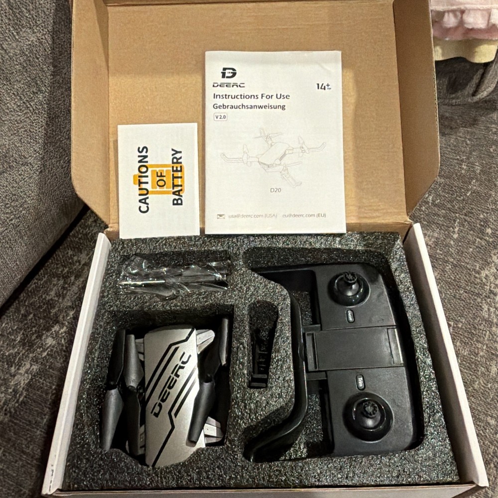 DEERC D20 HD Camera Drone Silver 360 Flip 3 Speed Foldable gesture control new