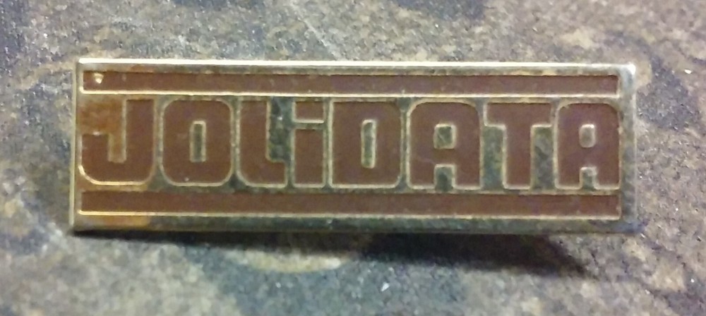 JoliData pin badge