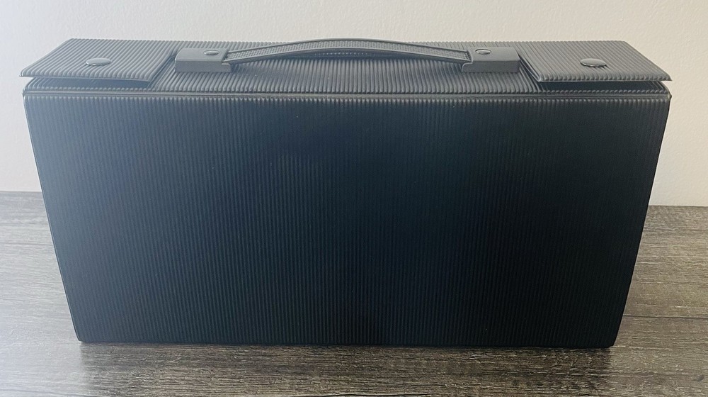 OMEGA ENGINEERING 4 Channel Type K Data Logger Therometer- Model HH374