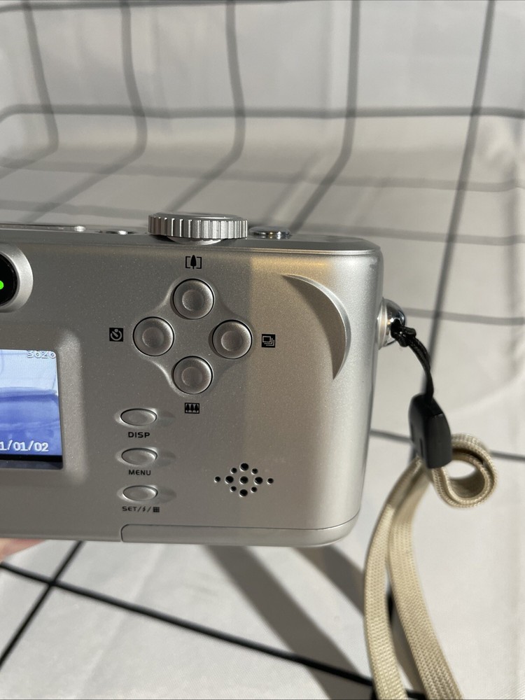 CONCORD 3045 3.1 MP DIGITAL CAMERA-SILVER
