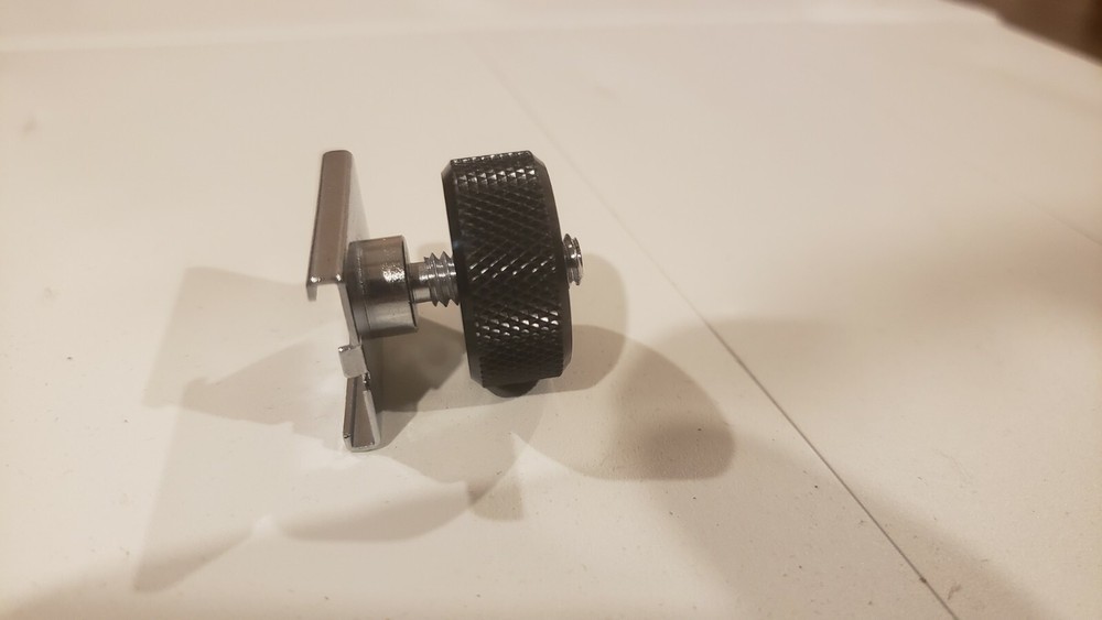 Shure A88SM Screw Type Camera Mount Adapter