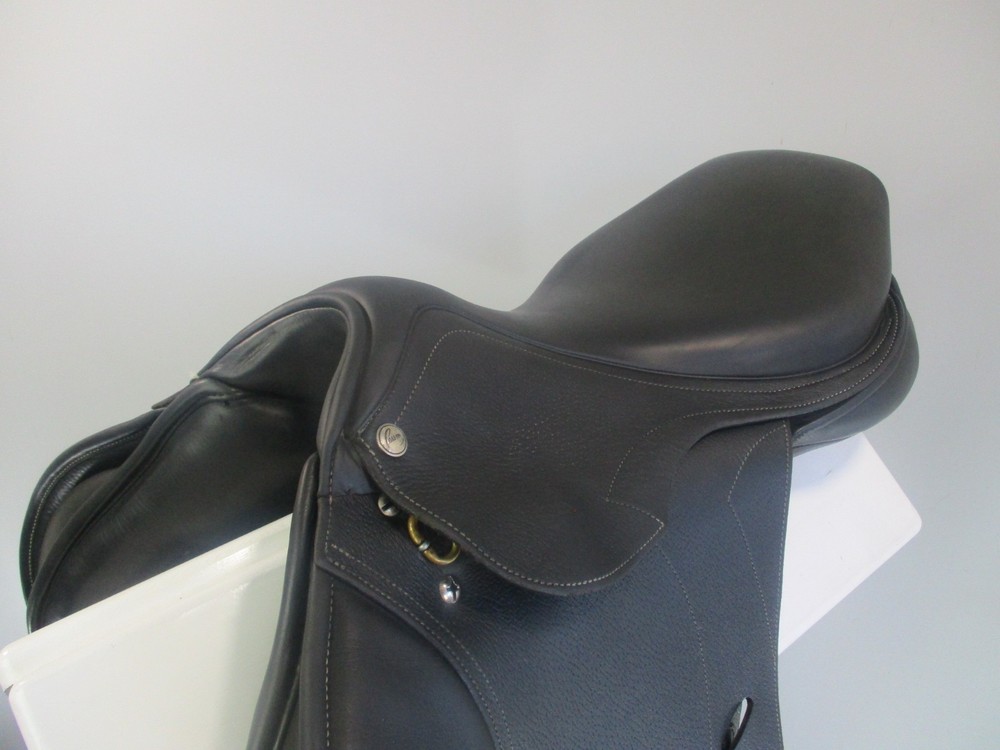 Pessoa Gen X Jump Saddle 16"