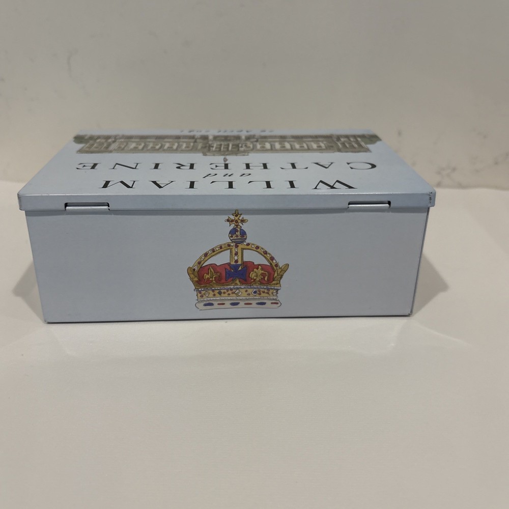 William and Catherine 29 April 2011 Commemorative Shortbread Cookie Tin