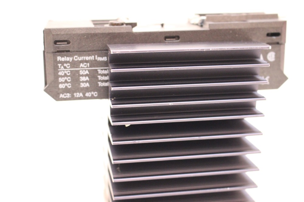 Carlo Gavazzi RN2A23D50 Solid State Relay Semiconductor Contactor