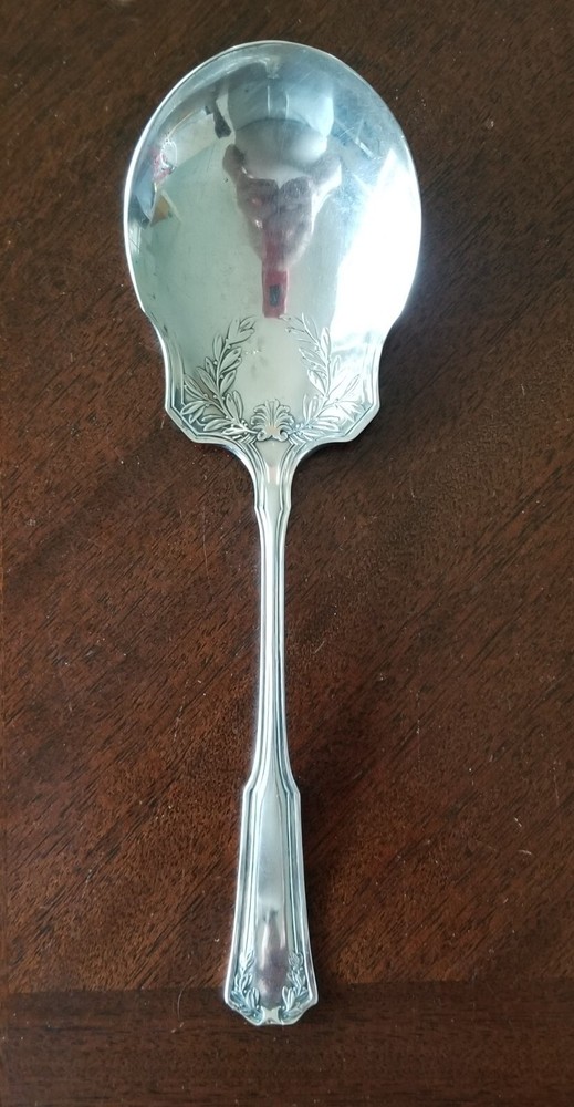 1855 R. Wallace Laurel Casserole Serving Spoon 9"