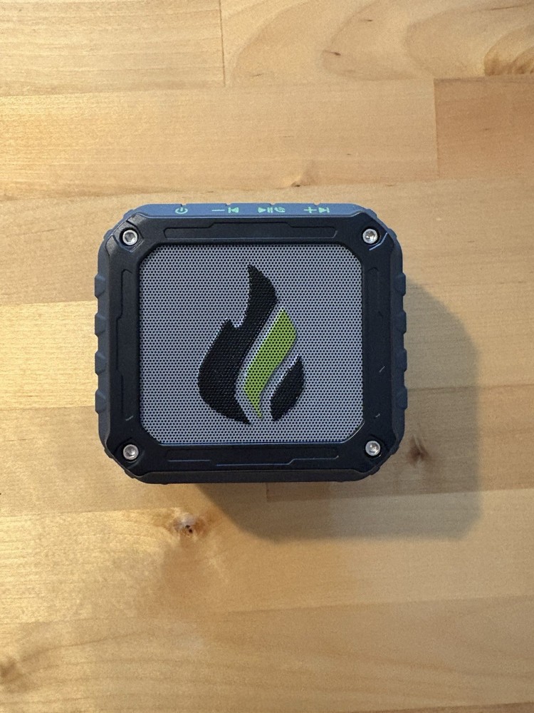 Blackfire Bluetooth Wireless Speaker with Magnetic Mount Square Shape