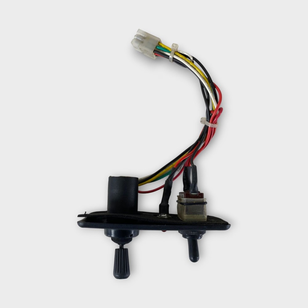 GoLight 2020GT Halogen Permanent Mount Searchlight w/Hardwired Dash Mount Remote