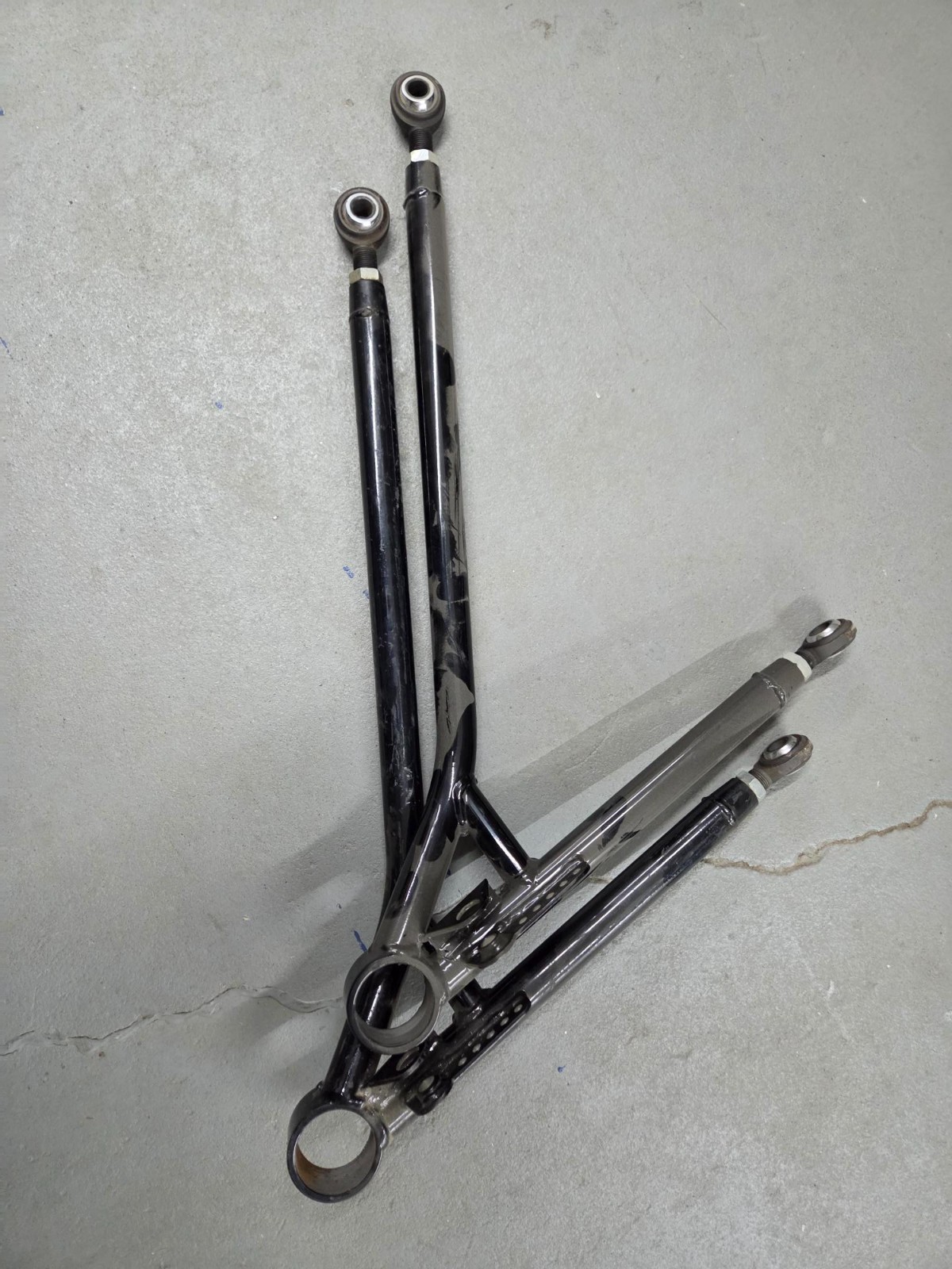 Black Diamond dirt late model left front lower control arms with heims.
