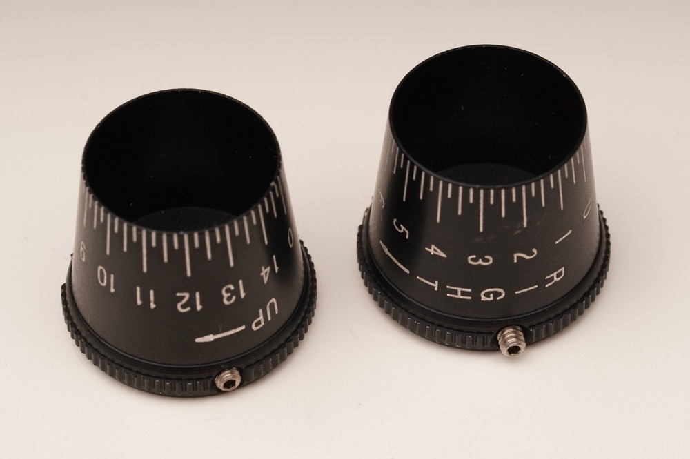 Adjustable Turret Caps Up & Down, Left & Right Leupold? Schmidt?