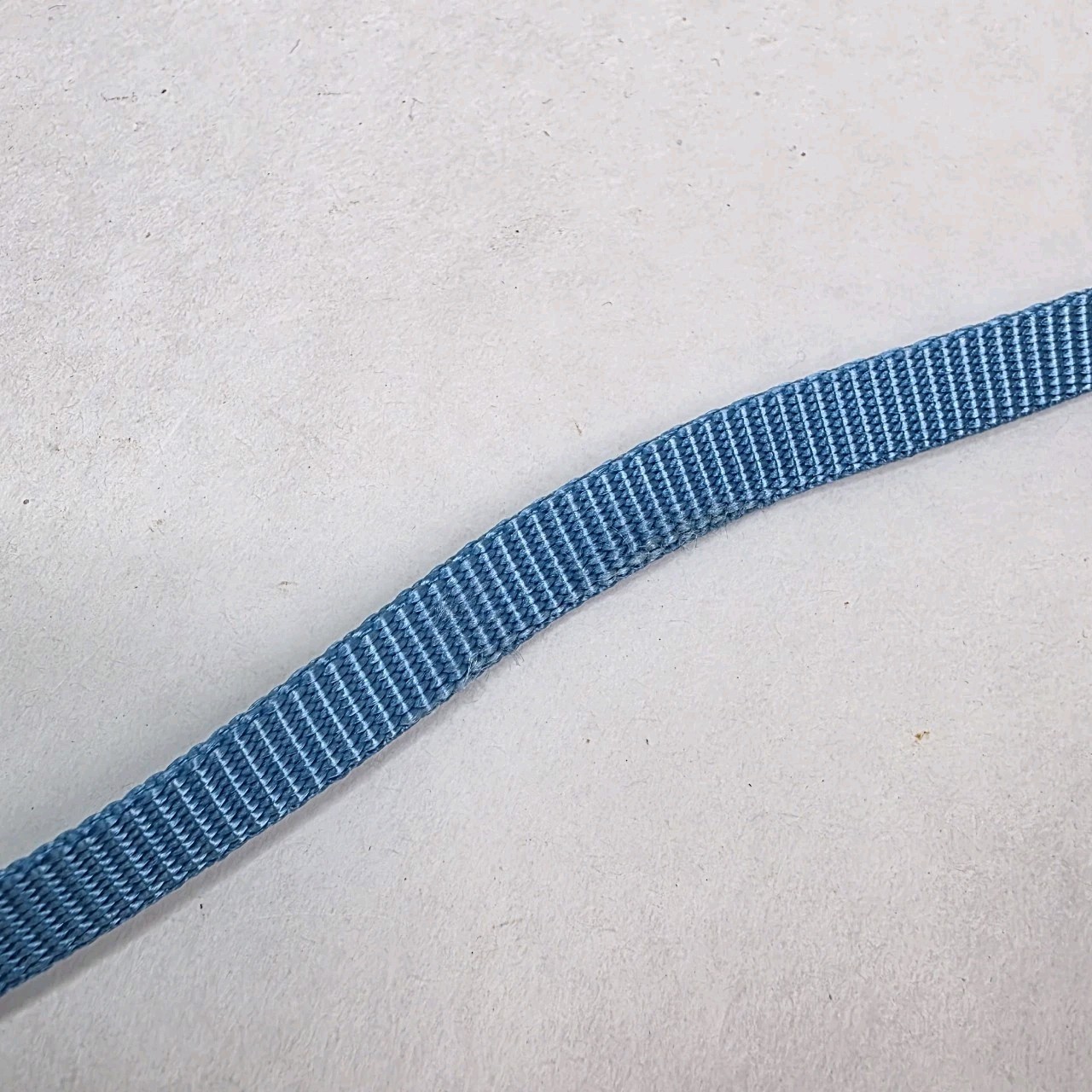 Adjustable Cat Harness W/Leash Blue One Sz Fits Most Adjustable Great Condition