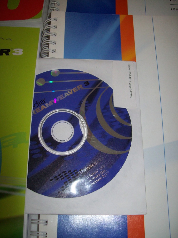 Web Page Tool Dreamweaver 3 Windows CD Quickstart Guide Manuals Using ZDWWIN30CD