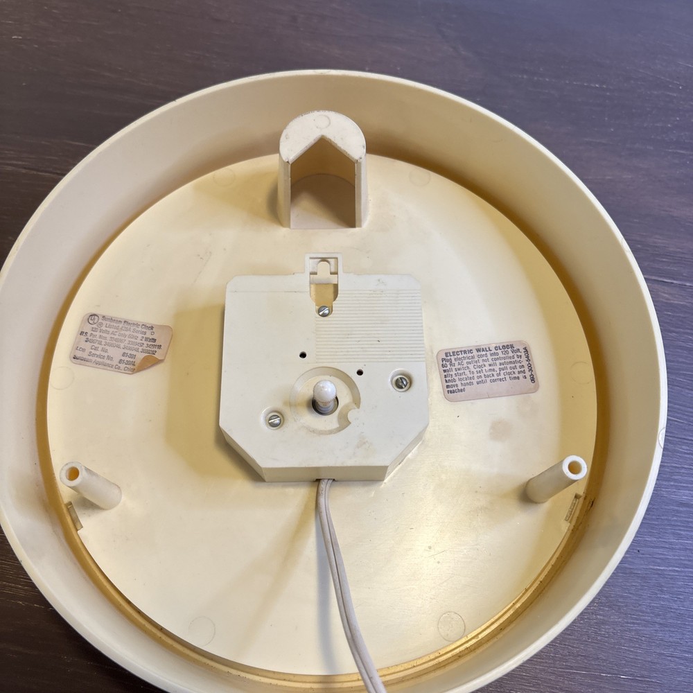 Vintage Sunbeam Vegetable Kitchen Wall Clock WORKS