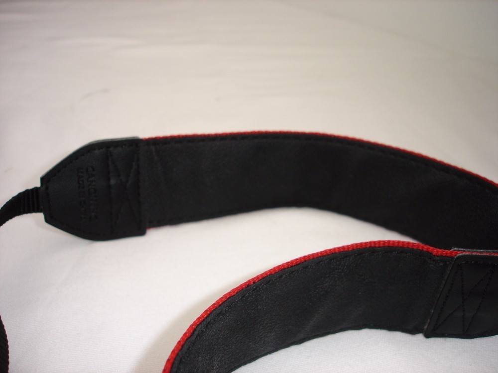 CANON EOS 70D CAMERA NECK STRAP