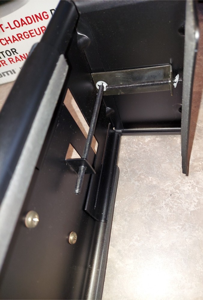 VESA and Component Combo Bracket for TV and VCR Mounting