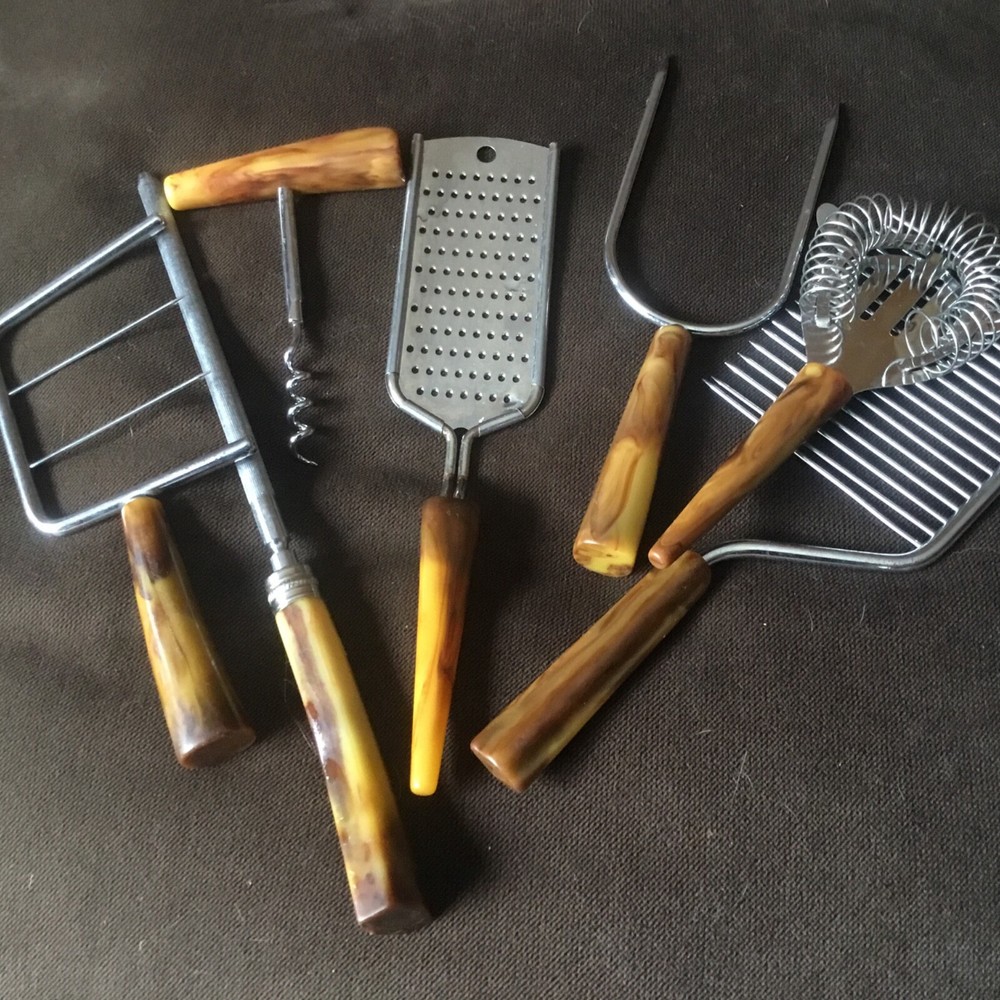 Vintage Bakelite  7 kitchen utensils