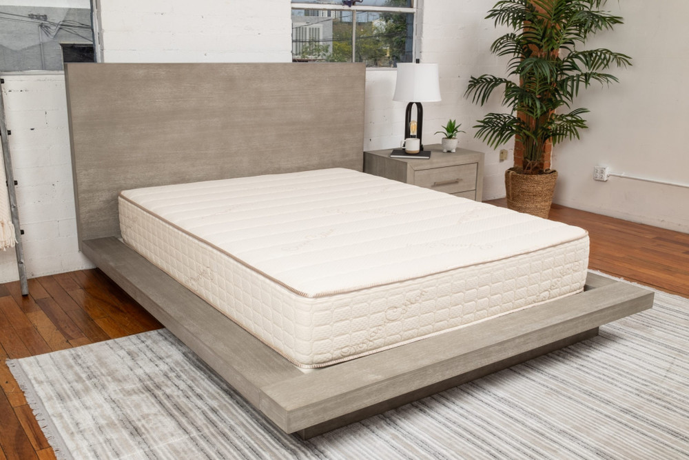 Split Queen Massaging Zero Clearance Adjustable Bed & 13" Latex Mattresses