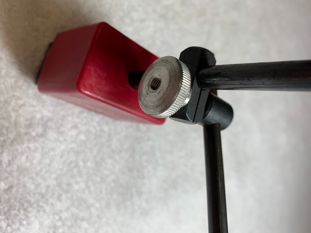 CENTRAL TOOLS - MAGNETIC BASE & ARM ADJUSTABLE SWIVEL POST ROD