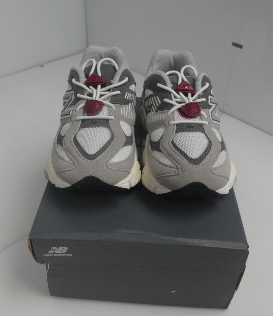 New Balance 9060 Shoes IV9060GY Toddlers Size 8