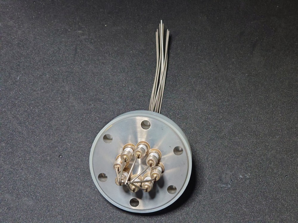 Conflat Cf2.75 Vacuum 8 PIN FEED THROUGH