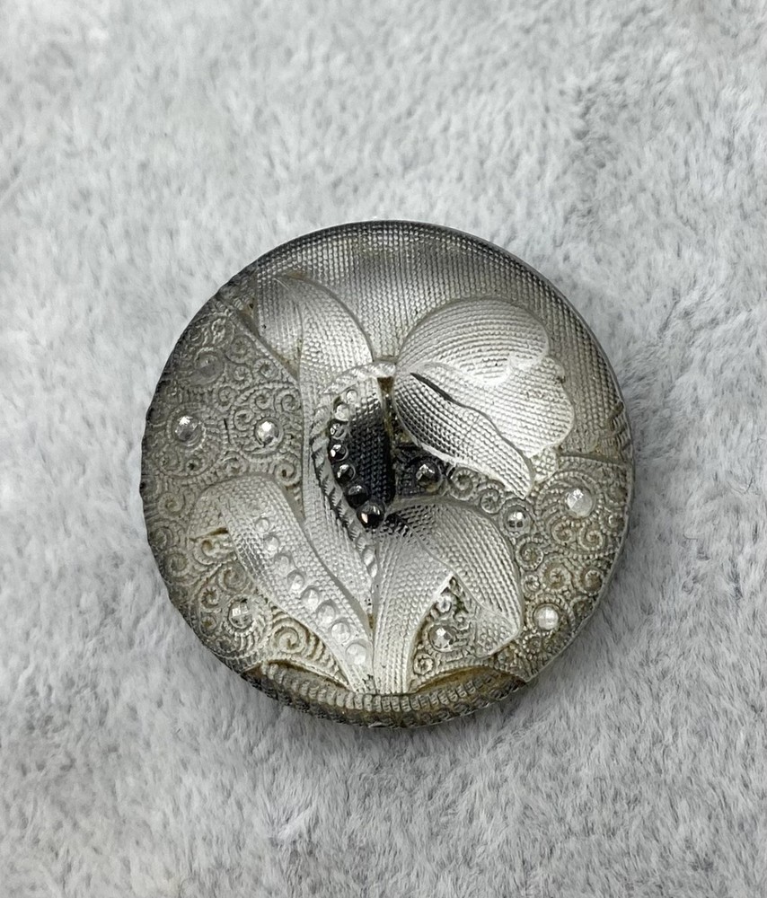 Antique Lacy Glass Button. Floral Design