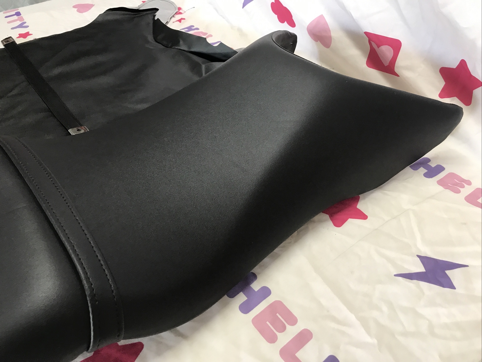 HONDA CBR600 CBR600F4 SEAT COVER CBR 600F4 1999 - 2007 + STRAP (H*-26)