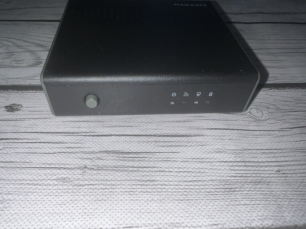 MAD CATZ WIRELESS GAMING ADAPTER - No Power Cords