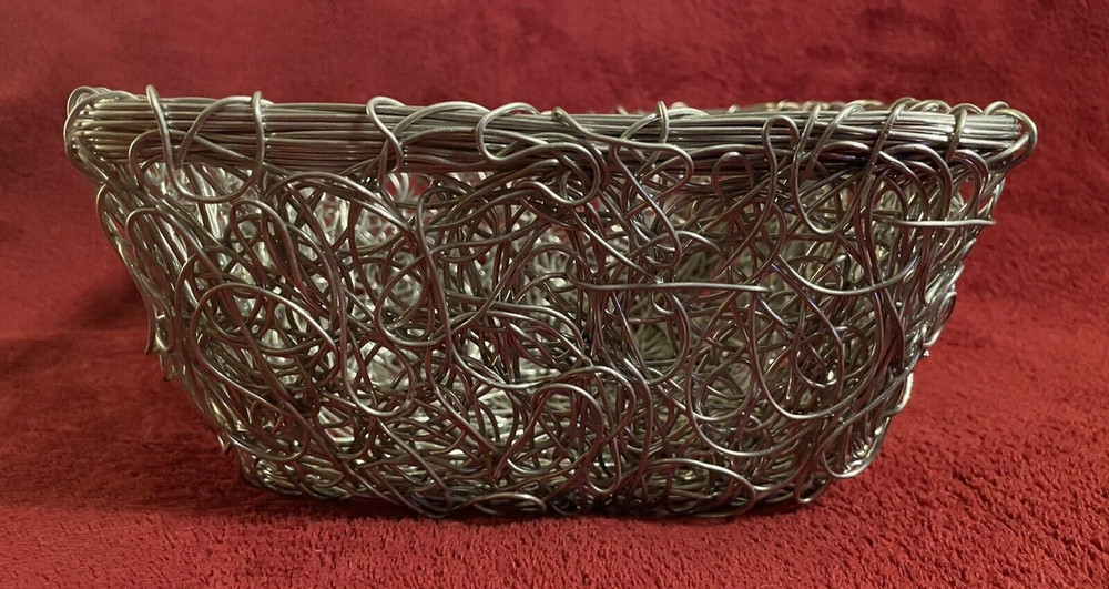 UNIQUE TWISTED METAL SILVER WIRE 8" BOHO STYLE BREAD / FRUIT BASKET