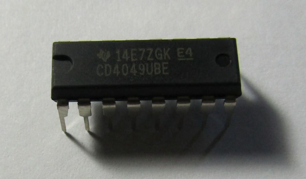 5pcs CD4049UB CD4049 CMOS Hex Inverting Buffer/Converter DIP16