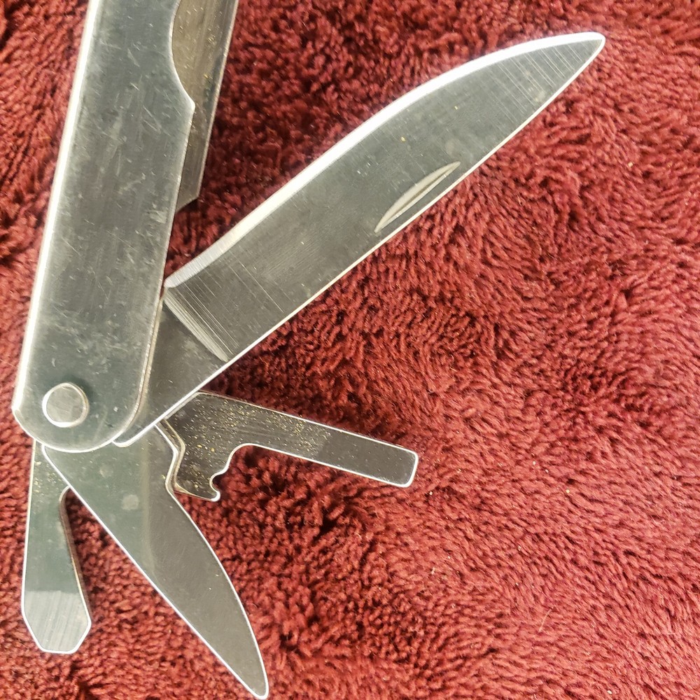 Coghlan's Multifunctional Camper's Tool Mutlitool