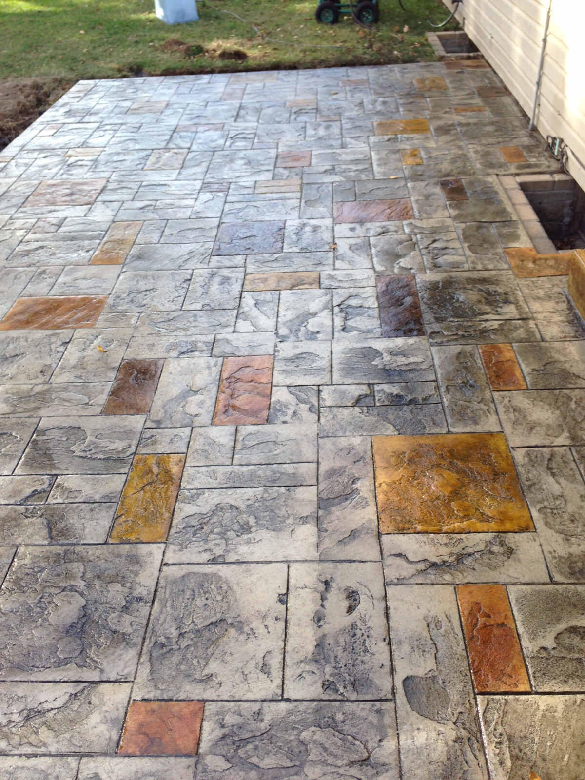 Ashler Notched Slate | 8 pc. Decorative Concrete Stamp Set by Walttools