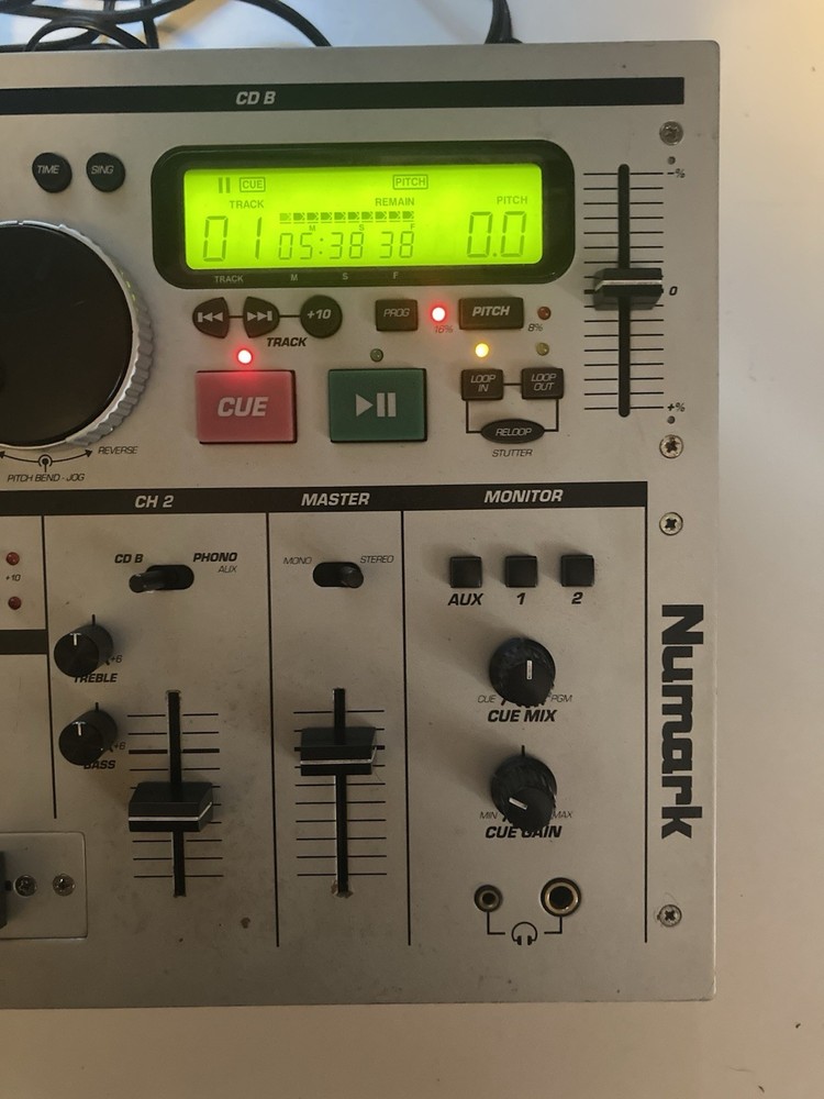 NUMARK CDMIX2 PROFESSIONAL CD MIXING CONSOLE