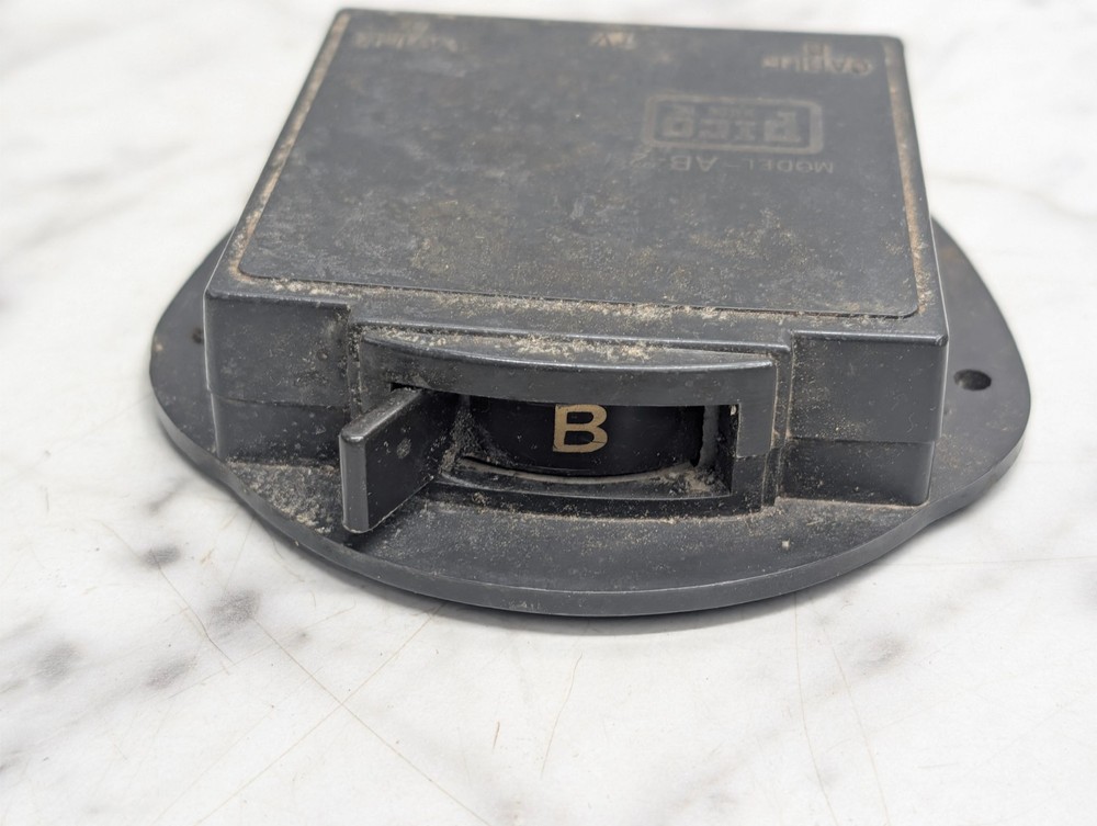 Vintage Pico Model AB-2 Cable Television 2 Input TV Selector Switch