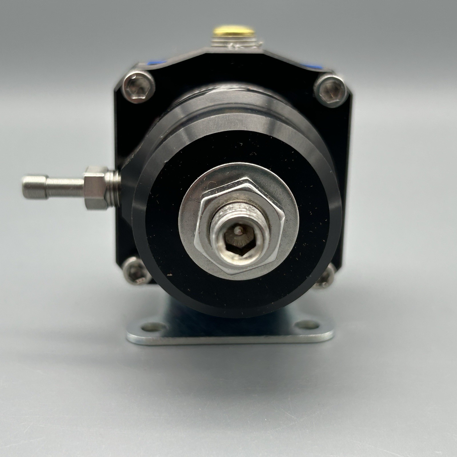 Aeromotive 13305 X1 Series EFI Pro Bypass 2-Port Regulator